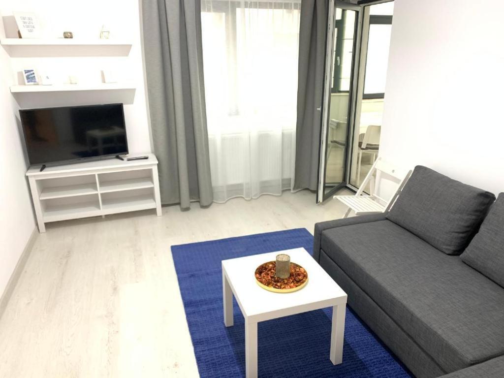 Apartment Pitesti Ngoại thất bức ảnh